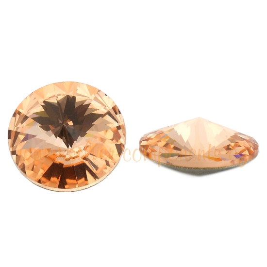 Swarovski Rivoli 1122 SS39 - Light Peach F